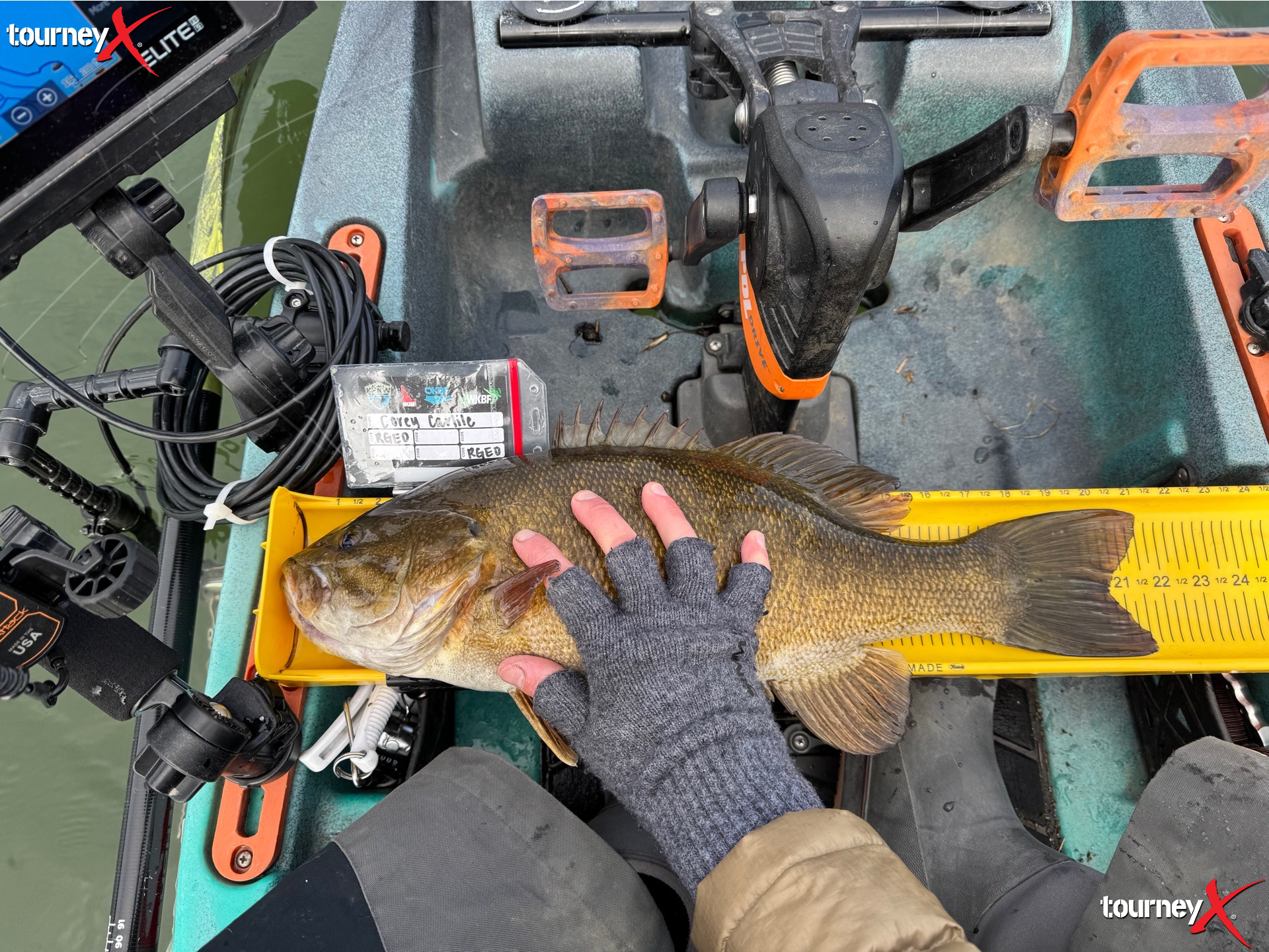 Corey Carlile – 21.5″ Smallmouth