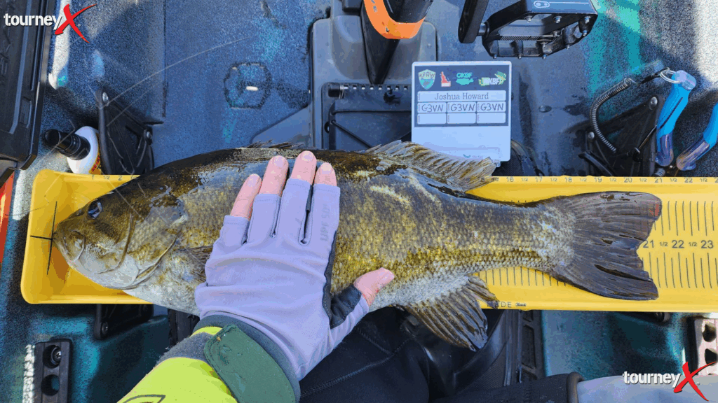 Joshua Howard – 21.5″ Smallmouth