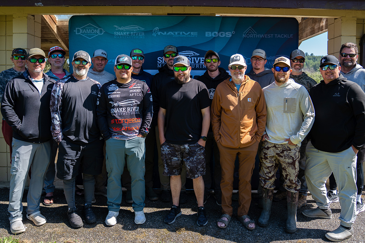 West Coast Championship Qualifiers (L-R): Cody Carlile, Ryan Comer, Robert Motherwell, Jason McClure, Andrew Janke, Brandon Hua, Cody Allison, Kevin Amaral, JR Rowlands, Michael Mumford, Eddie French, Jordan Dugger, Scott Samson, Andrew Larson, Anthony Booth, Michael Jarvis